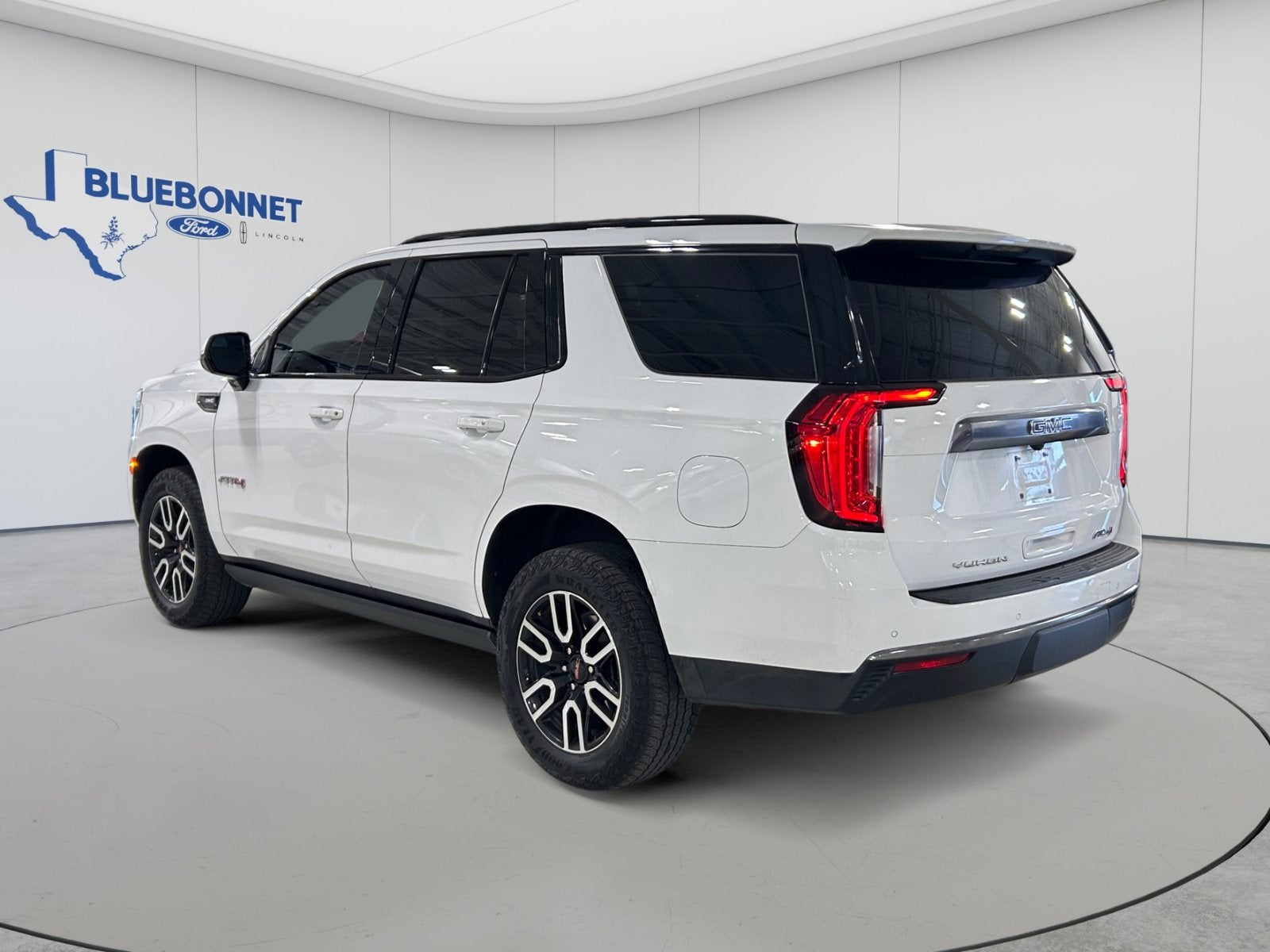 2024 GMC Yukon AT4
