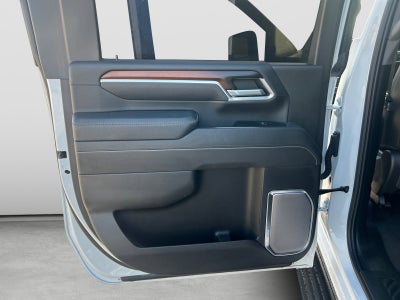 2025 GMC Sierra 2500HD Denali