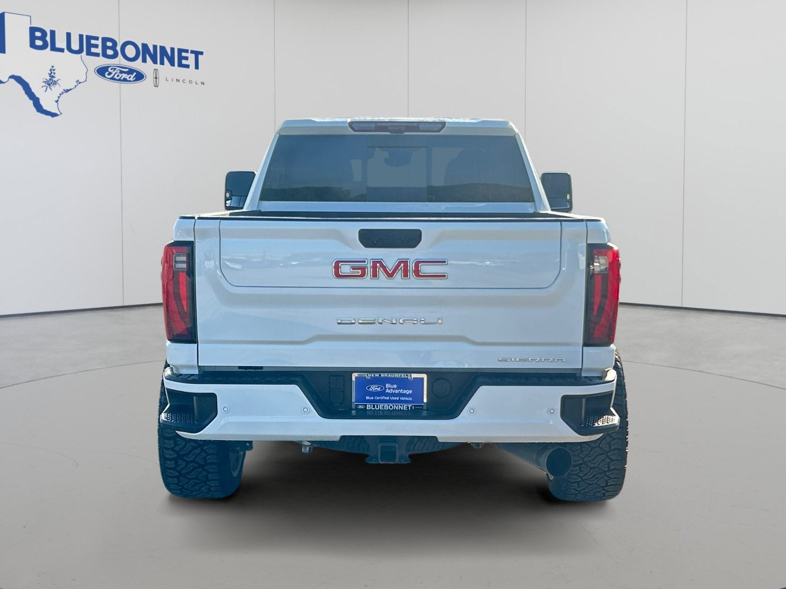 2025 GMC Sierra 2500HD Denali