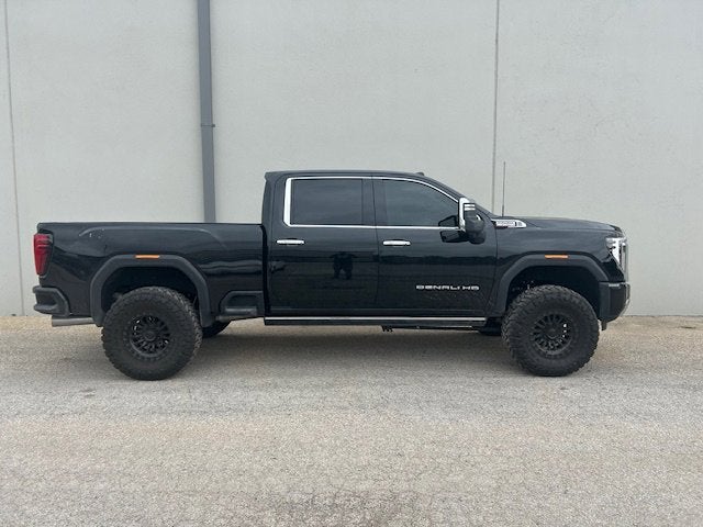 2025 GMC Sierra 2500HD Denali