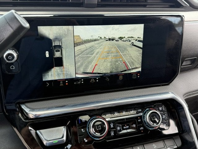 2025 GMC Sierra 2500HD Denali