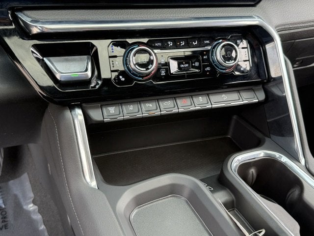 2025 GMC Sierra 2500HD Denali