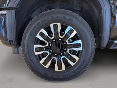 2025 GMC Sierra 2500HD Denali Ultimate