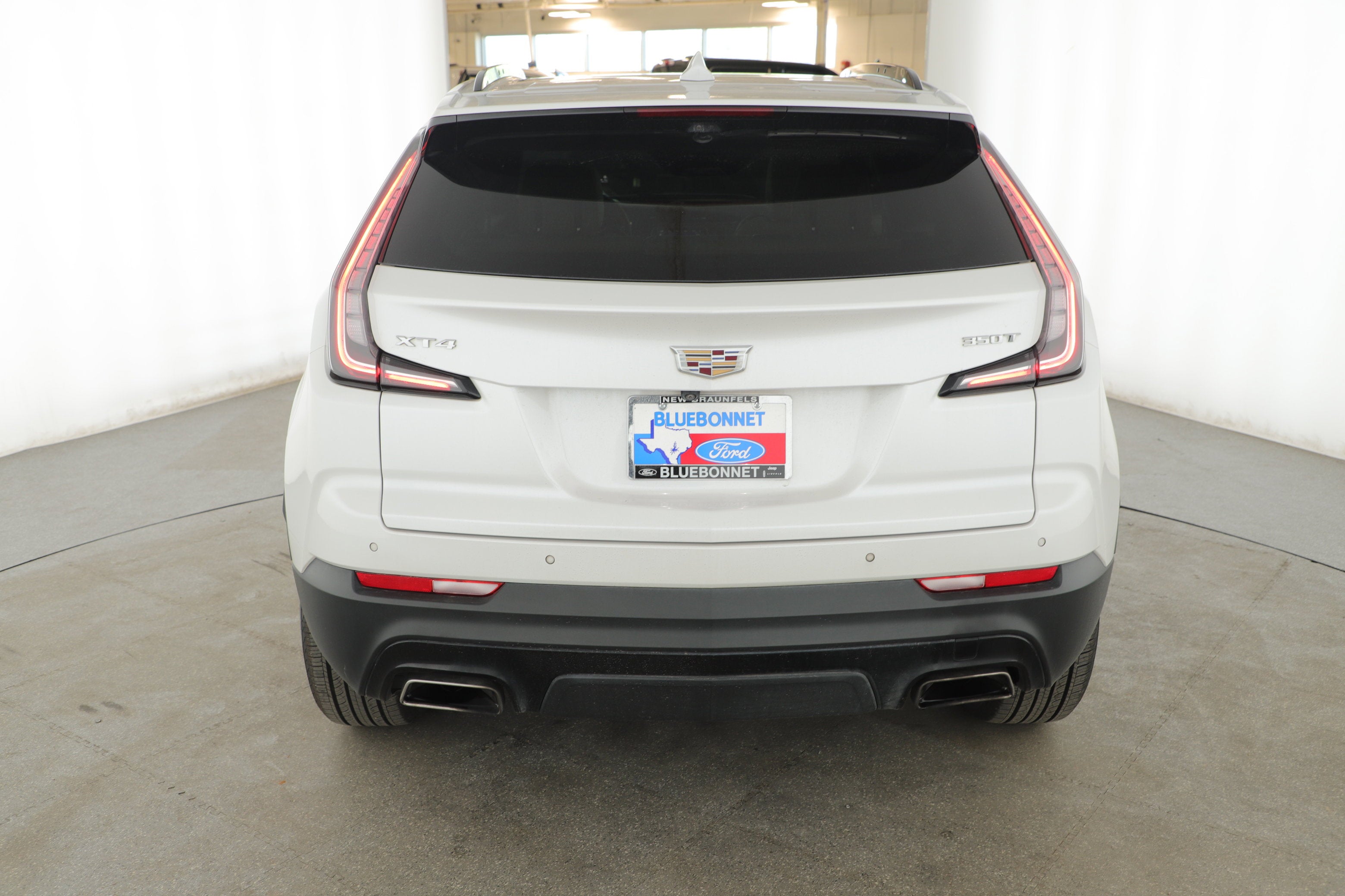 2022 Cadillac XT4 FWD Sport