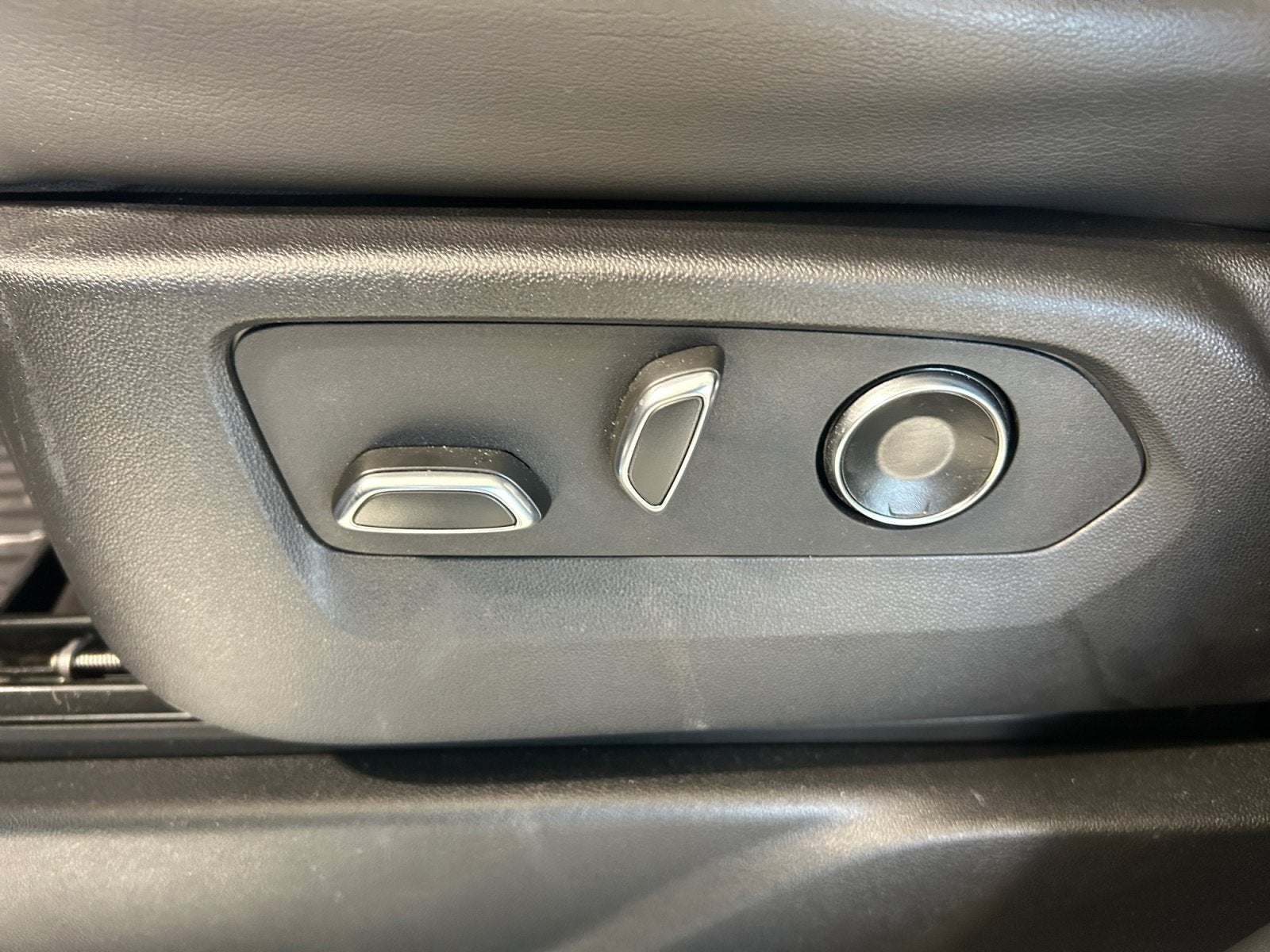 2024 Cadillac Escalade 4WD Sport