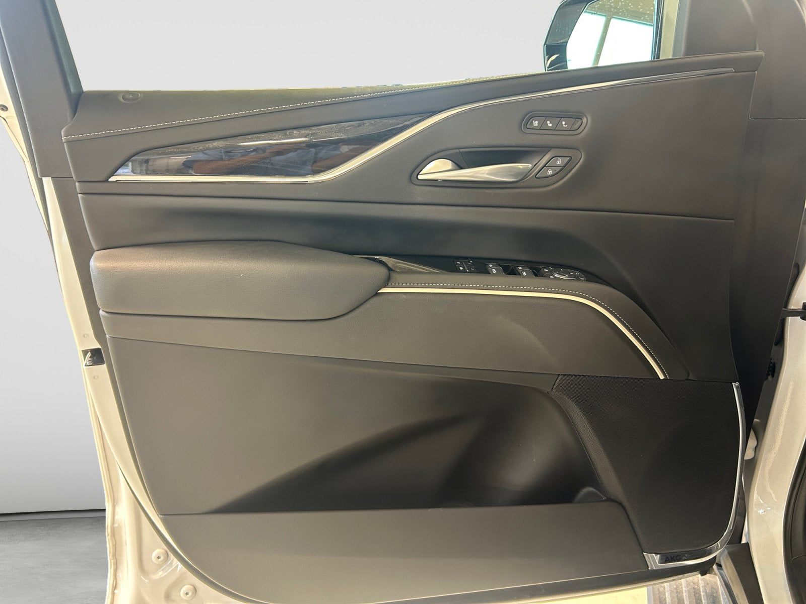 2024 Cadillac Escalade 4WD Sport