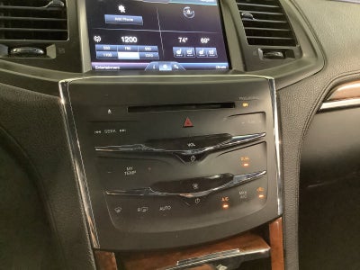 2014 Lincoln MKS Base