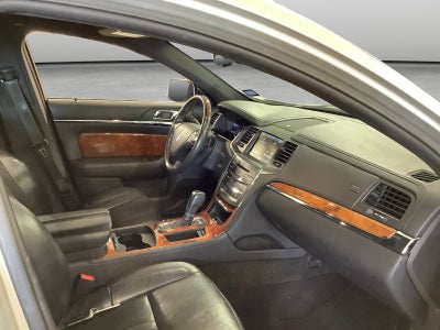 2014 Lincoln MKS Base