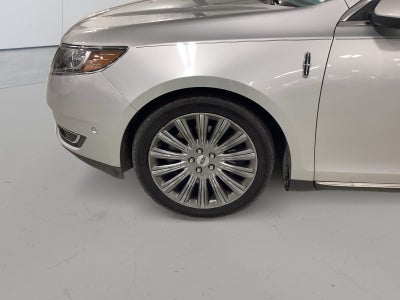 2014 Lincoln MKS Base