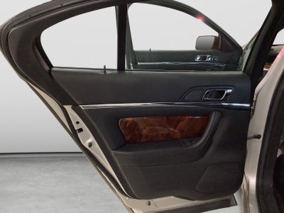2014 Lincoln MKS Base