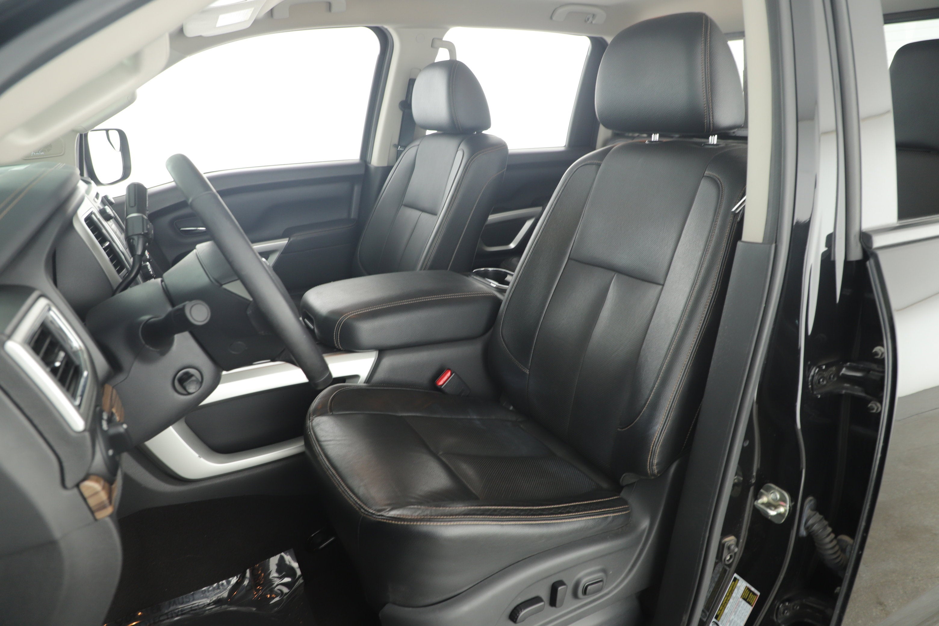 2019 Nissan Titan SL