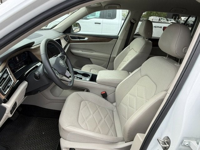 2024 Volkswagen Atlas 2.0T SE