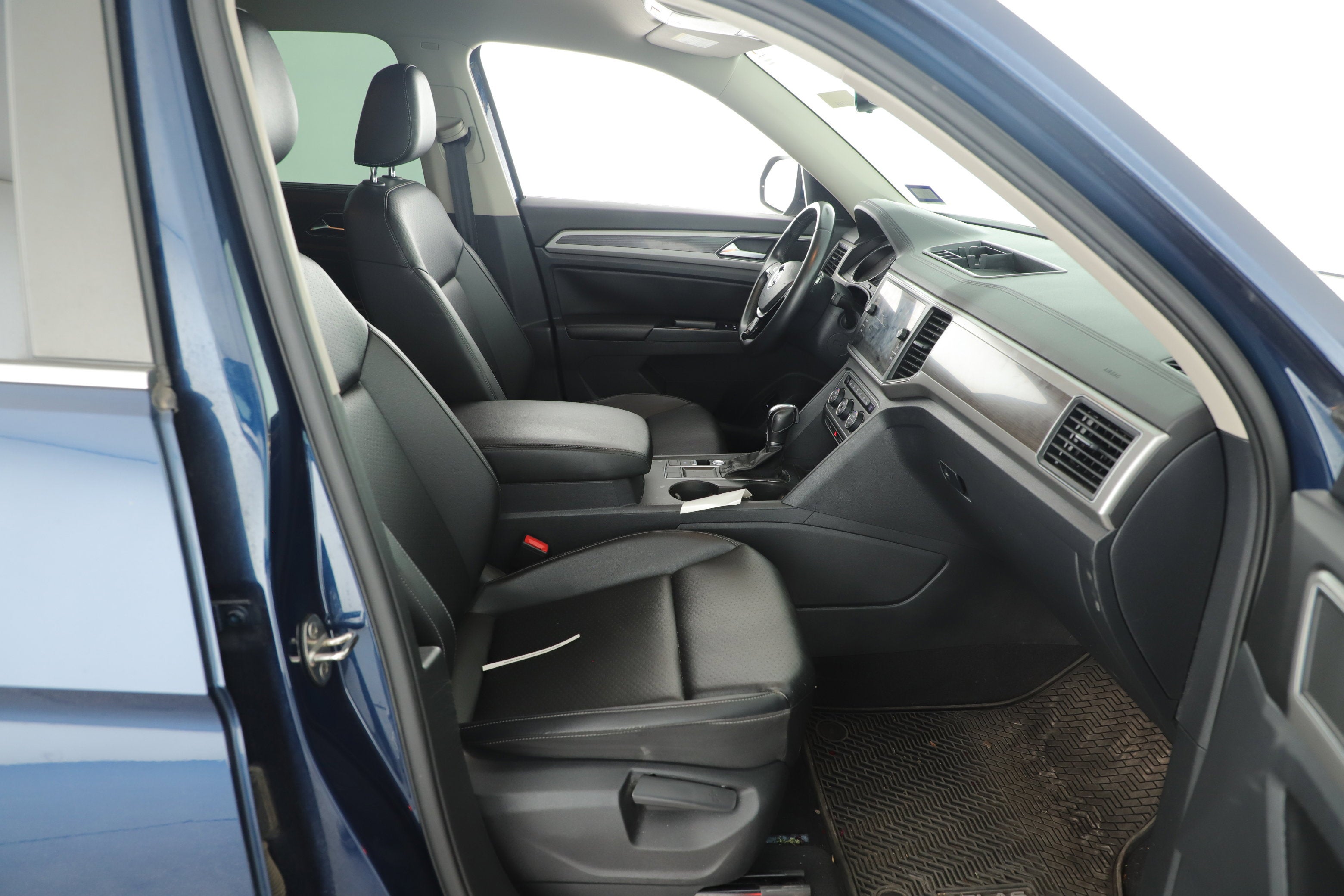 2019 Volkswagen Atlas 3.6L V6 SE with Technology