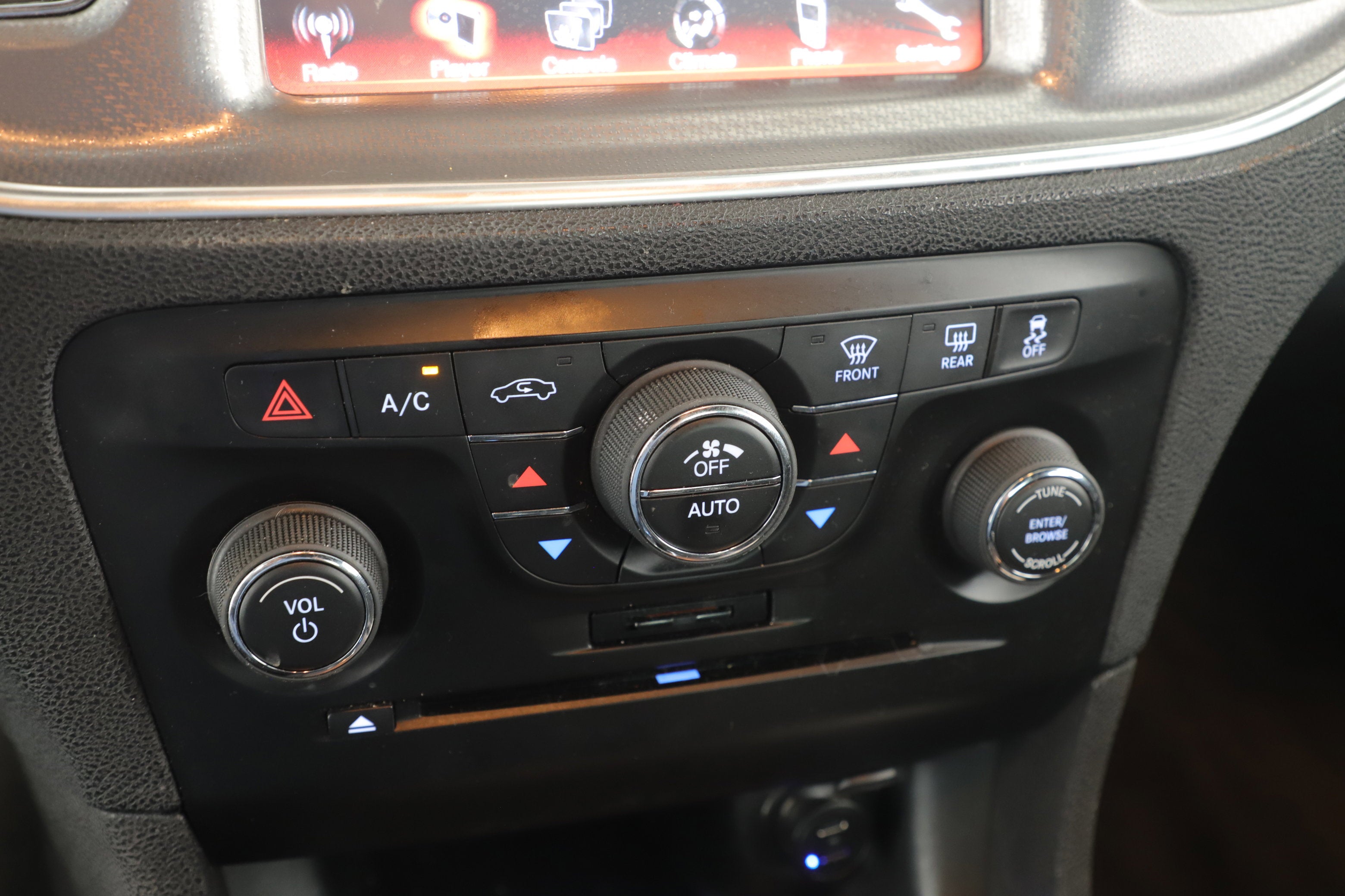 2012 Dodge Charger SXT