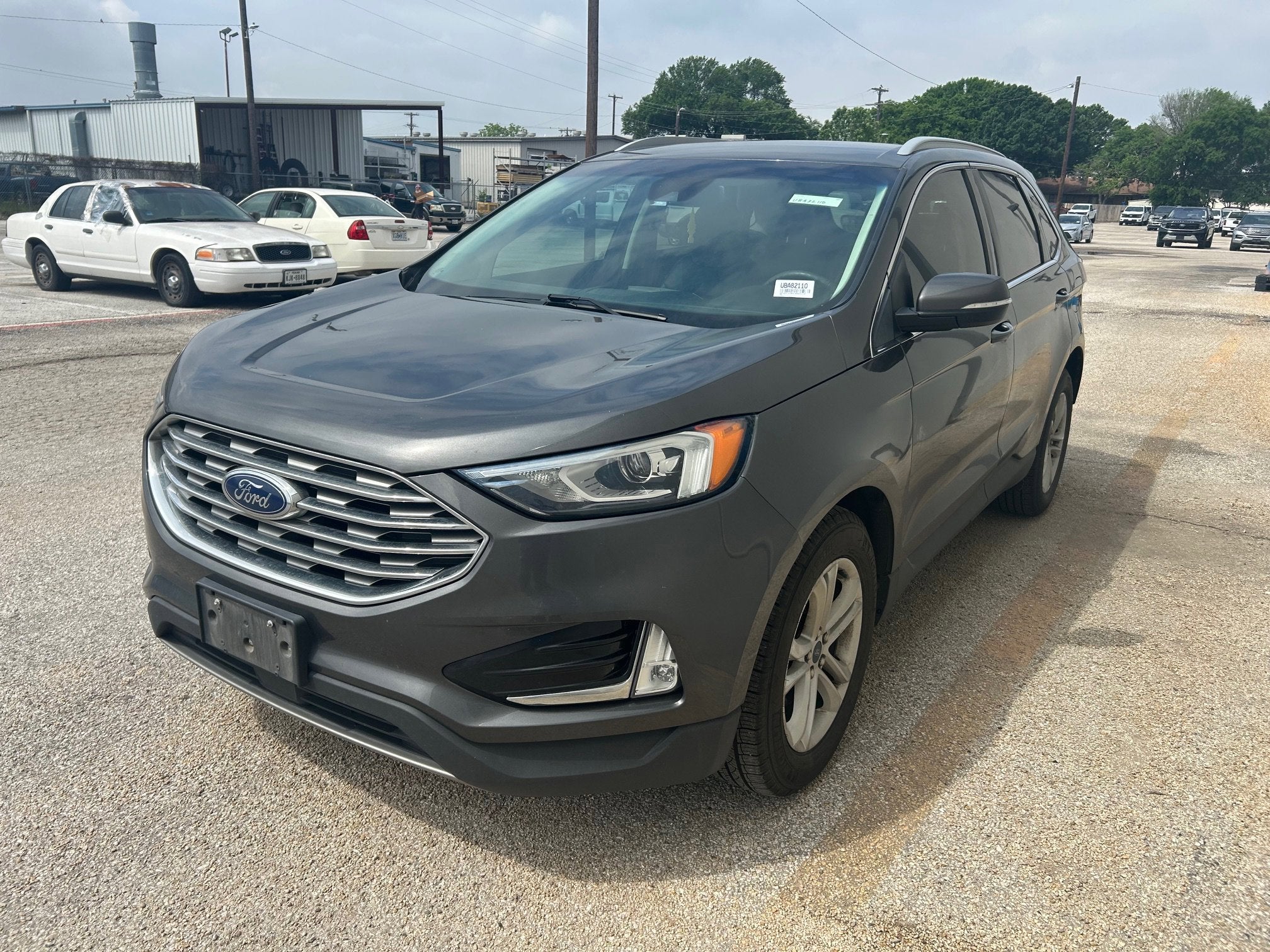 2020 Ford Edge Base