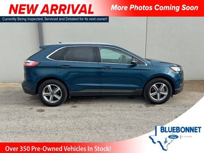 2020 Ford Edge Base