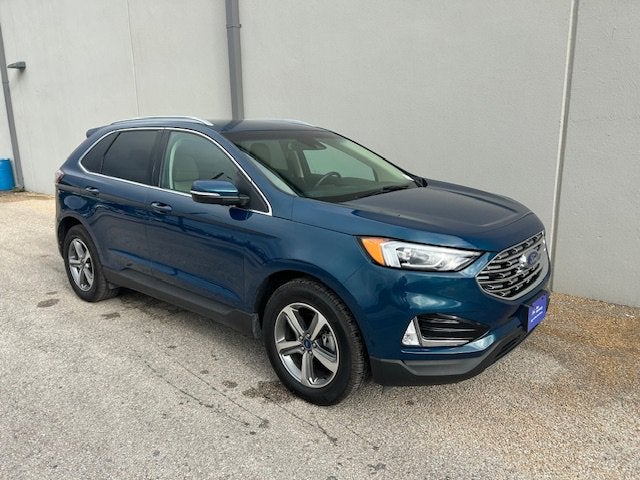 2020 Ford Edge Base
