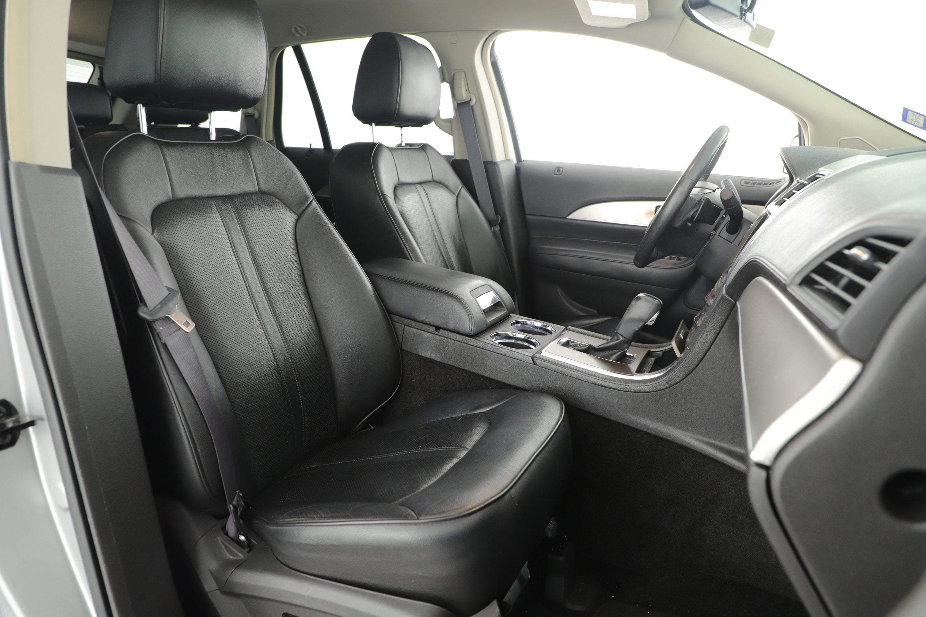 2015 Lincoln MKX Base