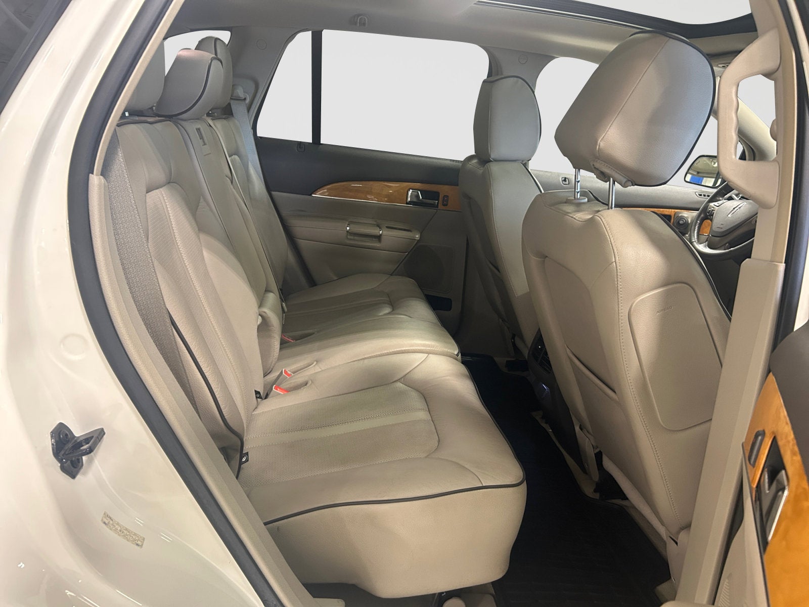 2012 Lincoln MKX Base