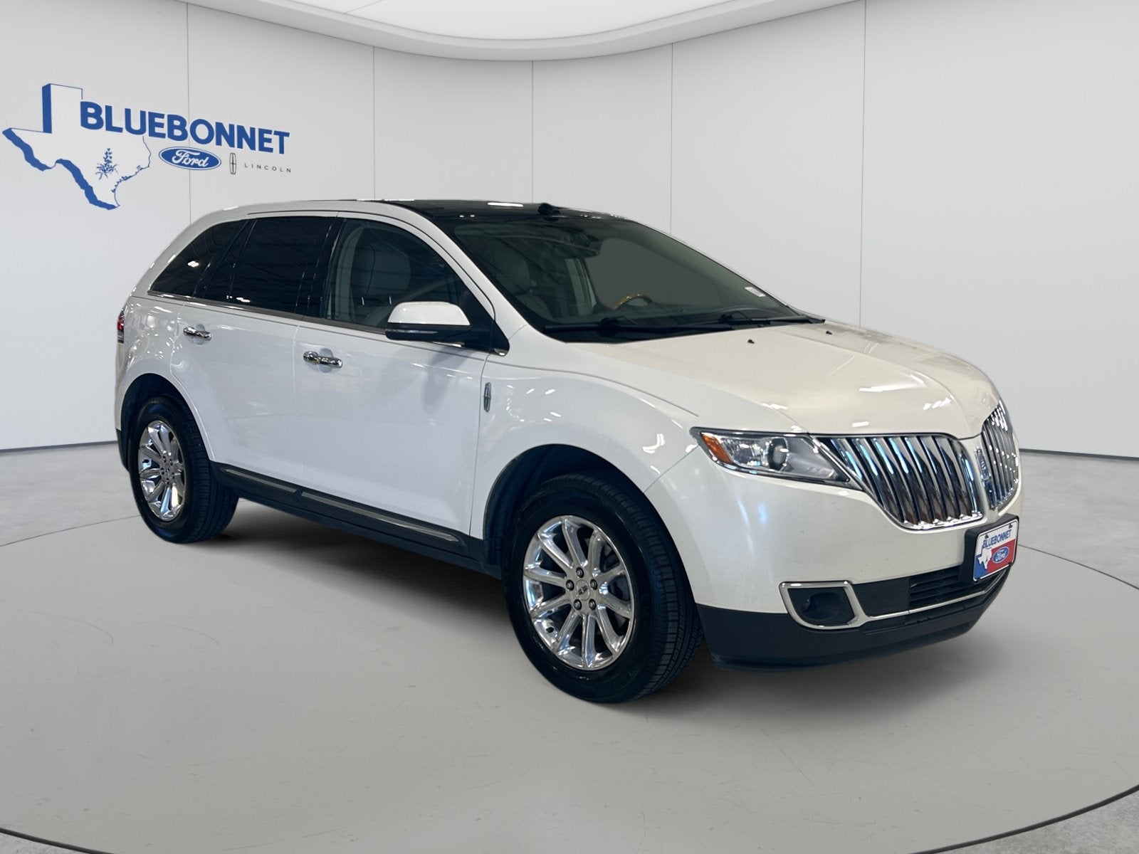 2012 Lincoln MKX Base