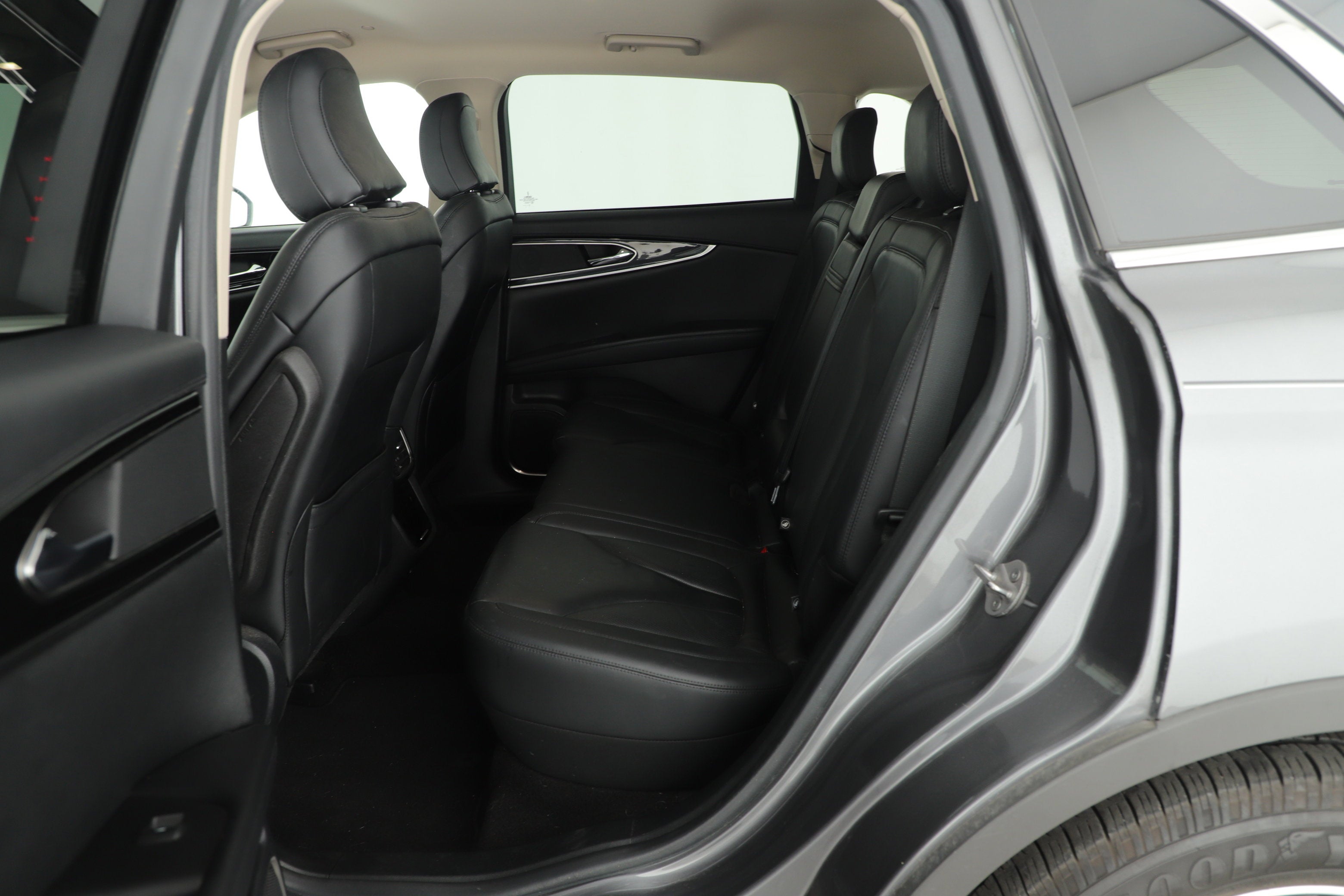 2021 Lincoln Nautilus Standard