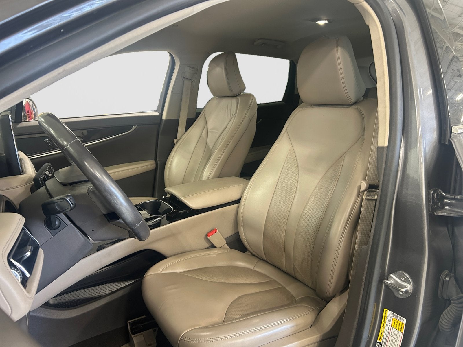 2021 Lincoln Nautilus Standard