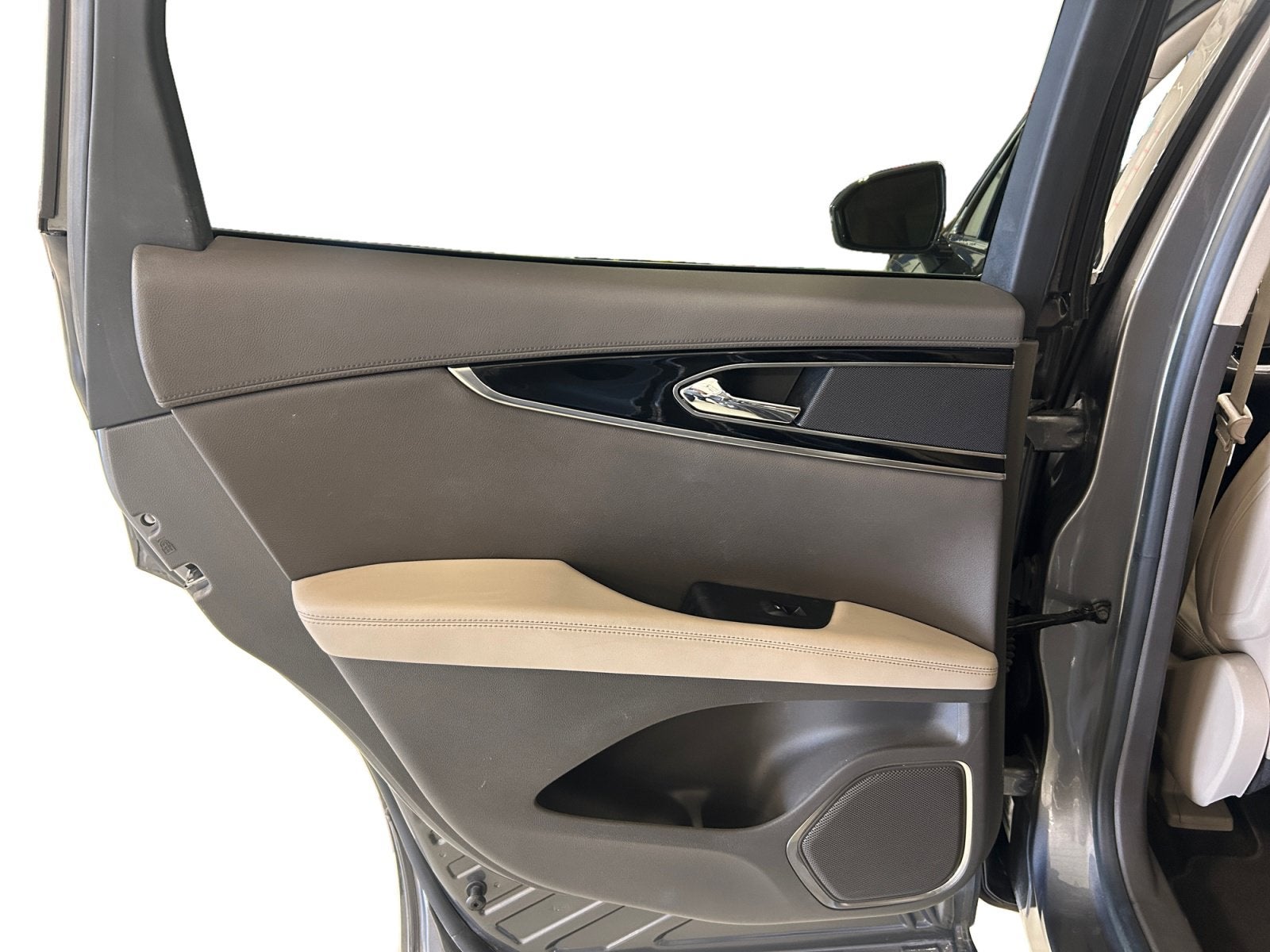 2021 Lincoln Nautilus Standard
