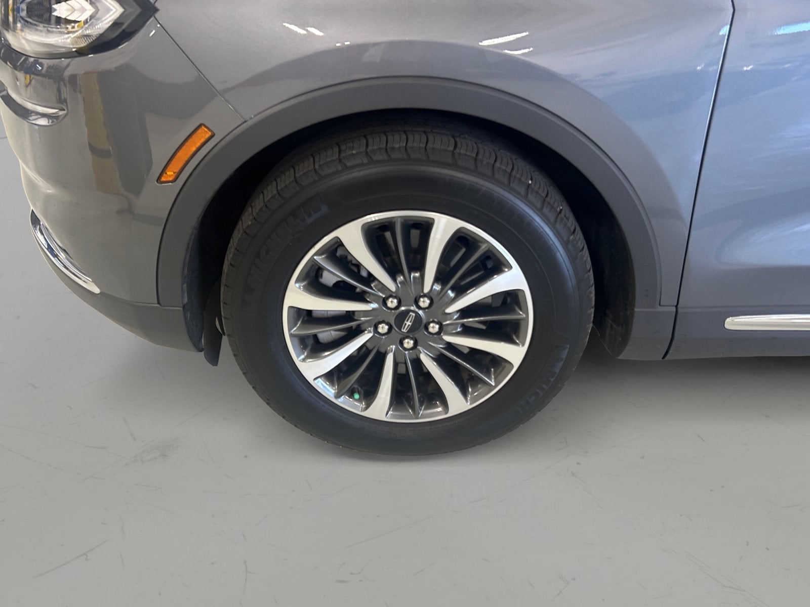 2021 Lincoln Nautilus Standard
