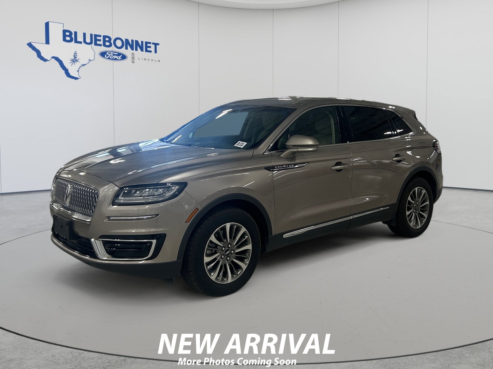 2020 Lincoln Nautilus Standard