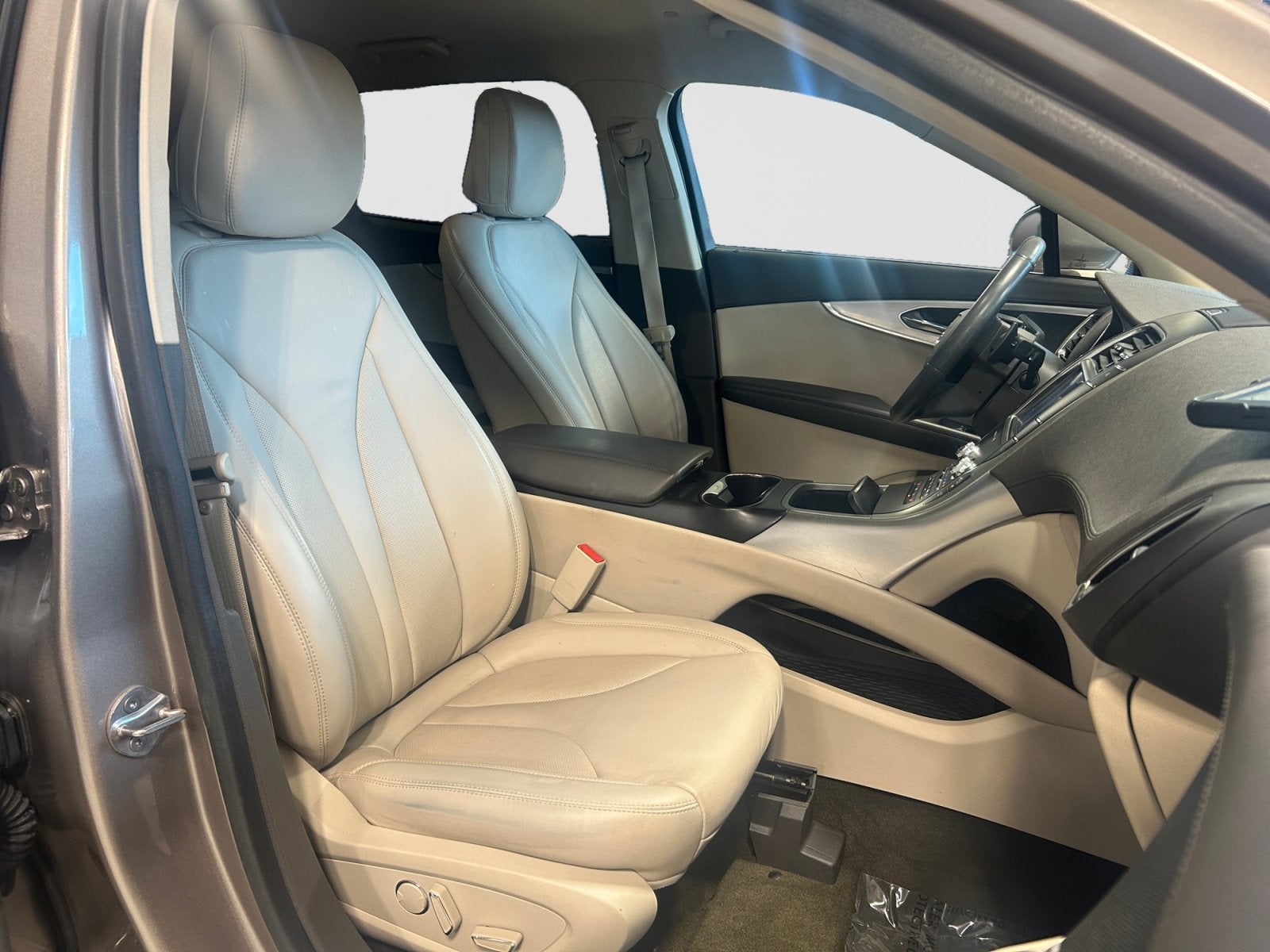 2020 Lincoln Nautilus Standard