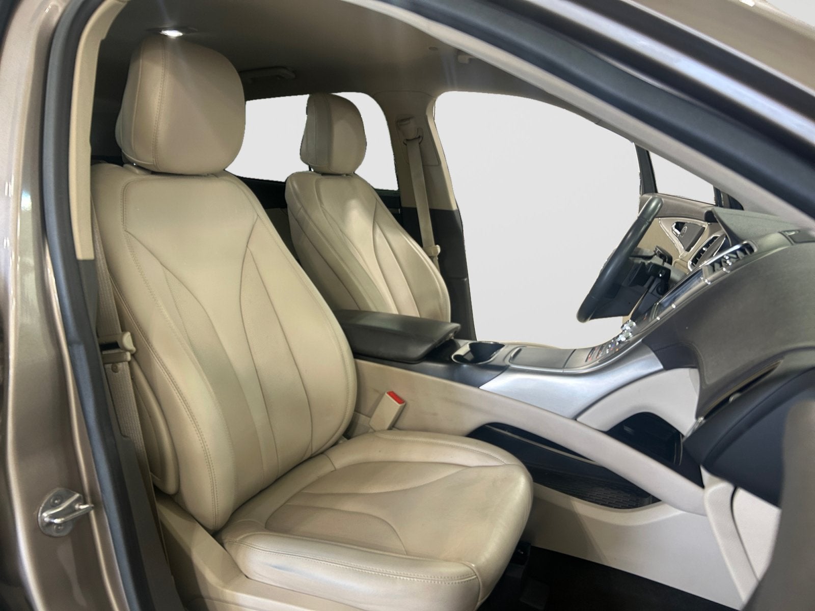 2020 Lincoln Nautilus Standard
