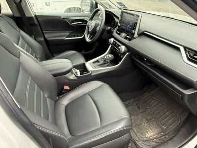 2022 Toyota RAV4 XLE Premium