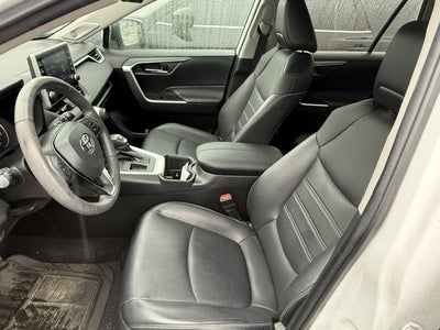 2022 Toyota RAV4 XLE Premium