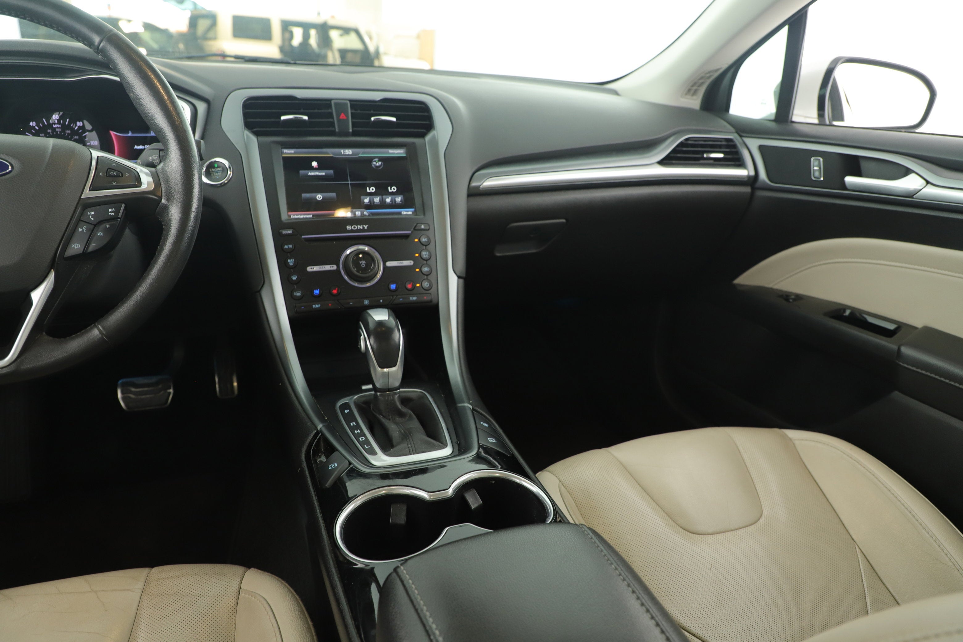 2016 Ford Fusion Titanium Hybrid