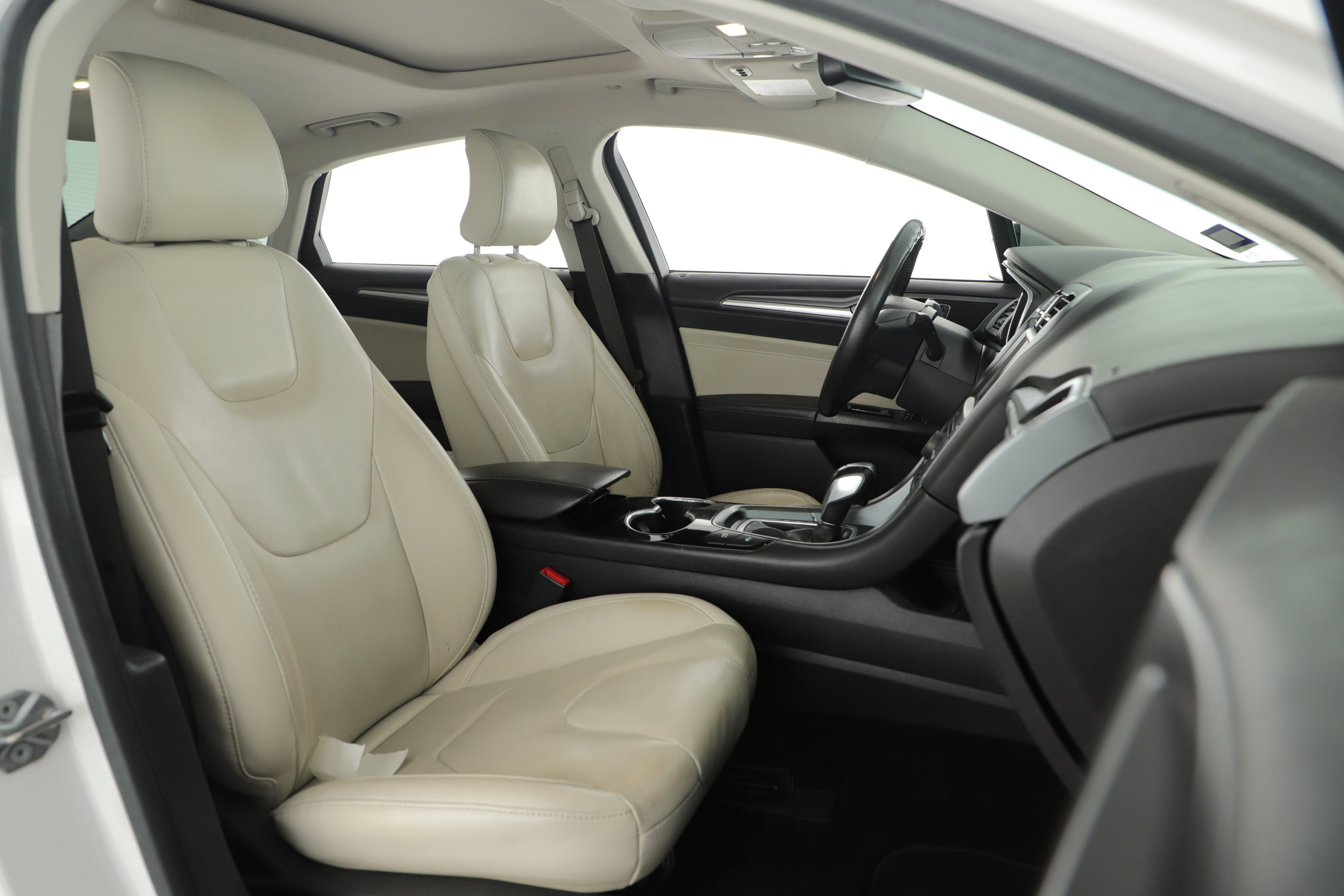 2016 Ford Fusion Titanium Hybrid