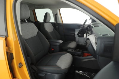 2023 Ford Maverick Base