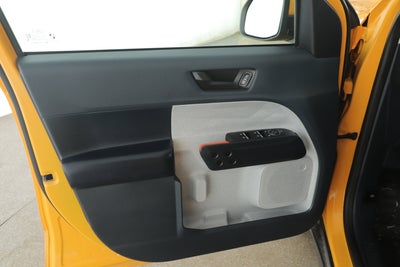 2023 Ford Maverick Base