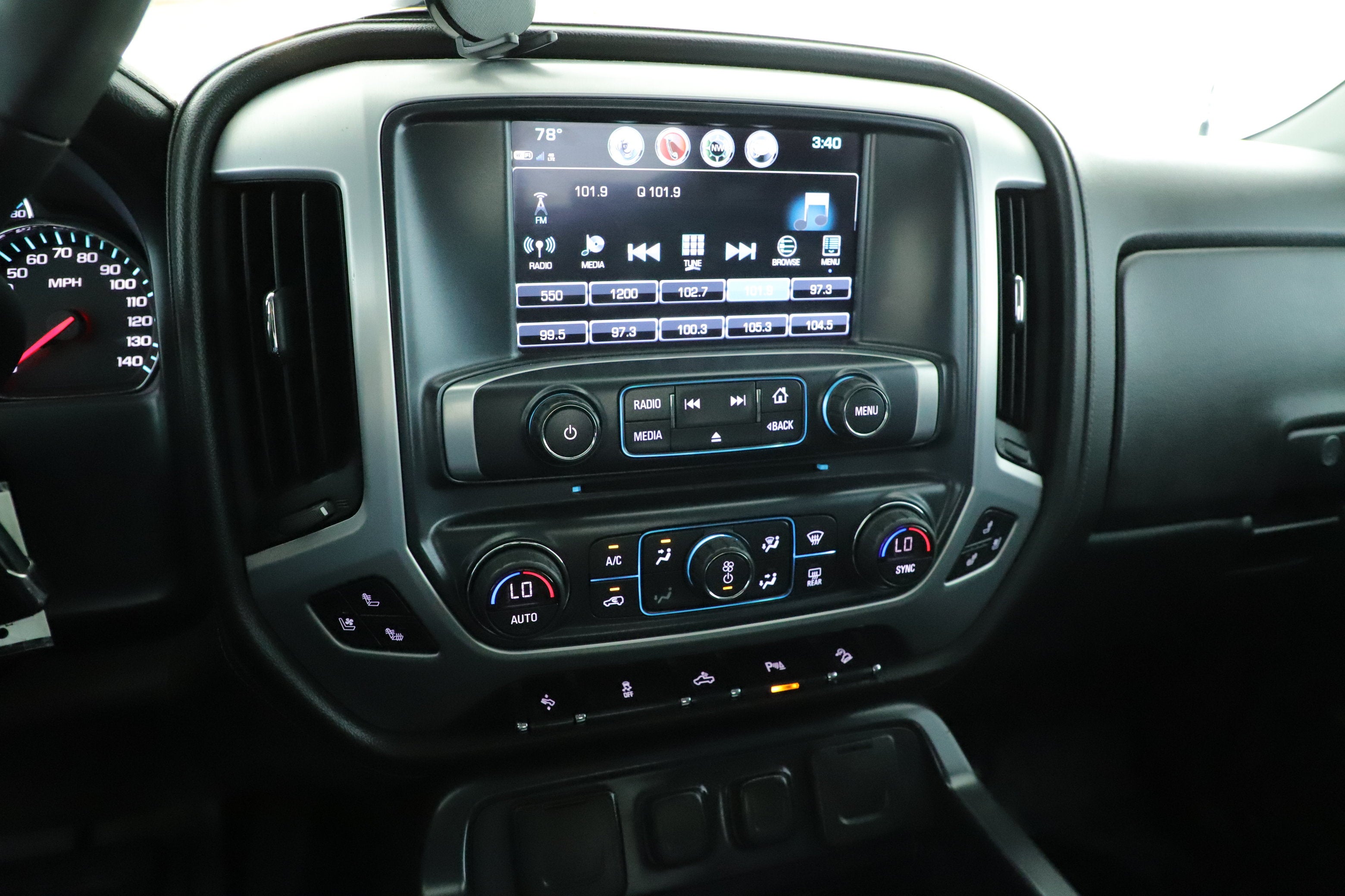 2017 GMC Sierra 1500 SLT
