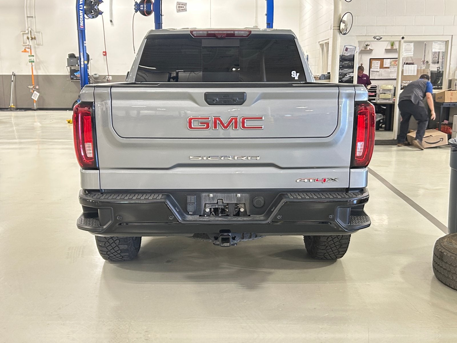 2025 GMC Sierra 1500 AT4X