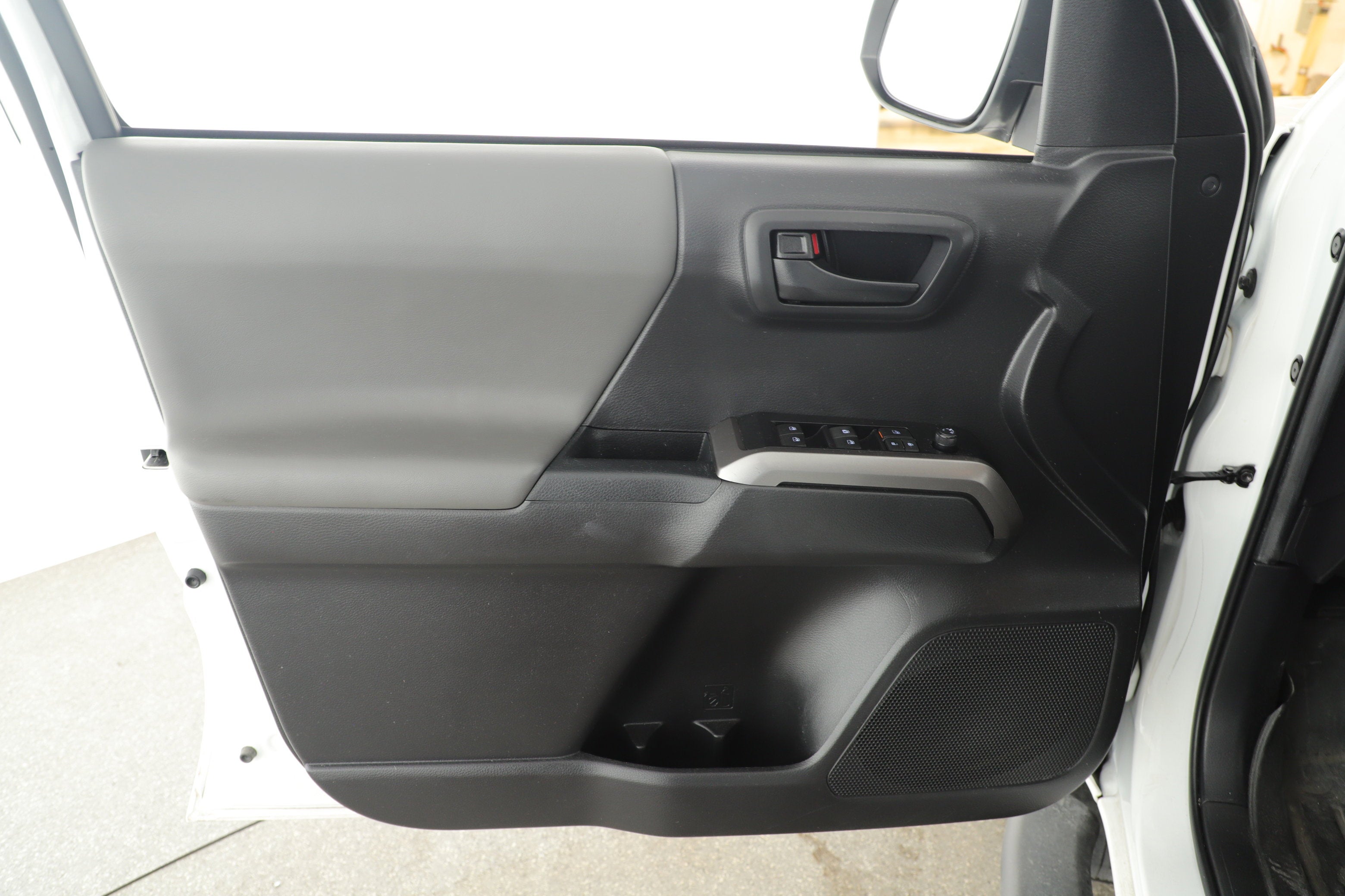 2022 Toyota Tacoma 4WD Base