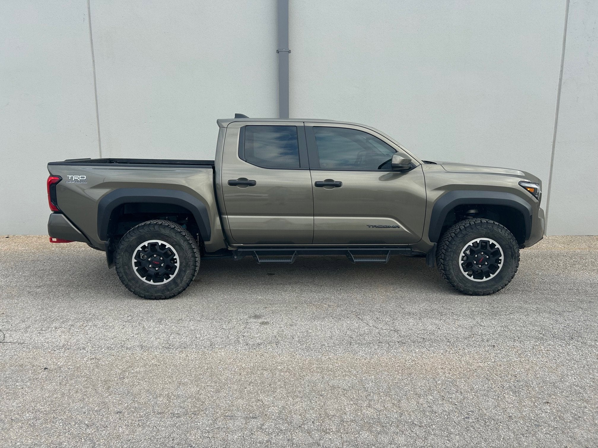 2024 Toyota Tacoma 4WD Base