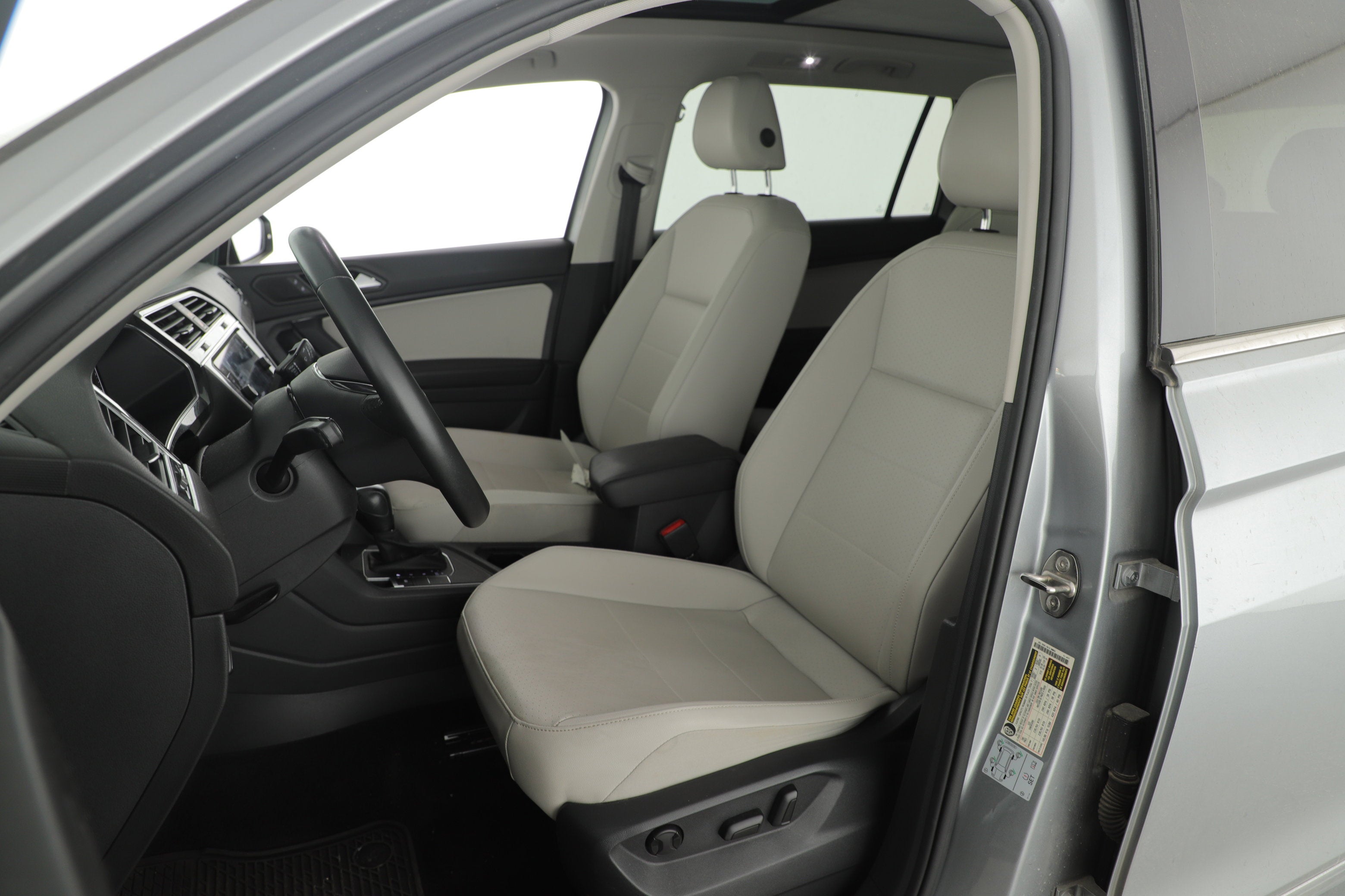 2020 Volkswagen Tiguan Base