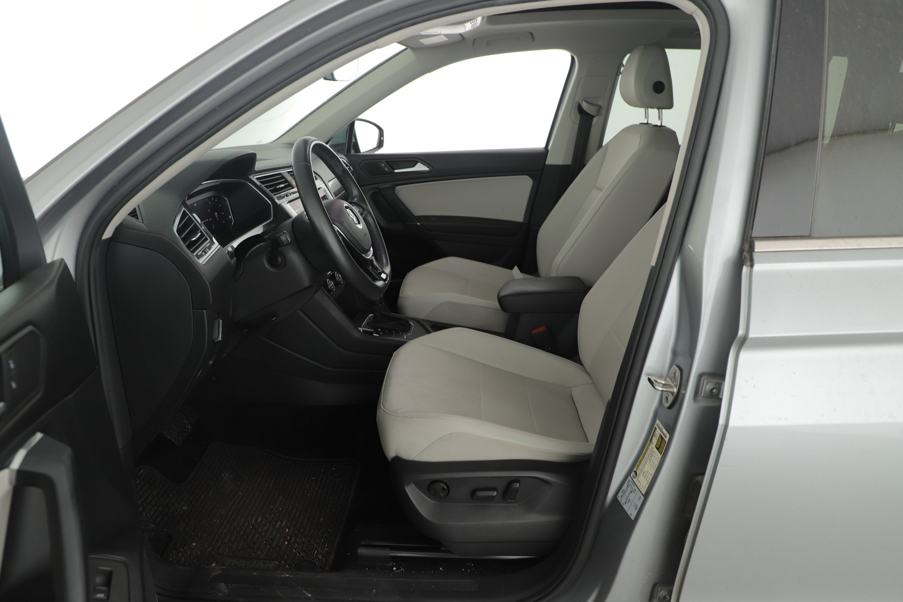 2020 Volkswagen Tiguan Base