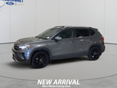 2022 Volkswagen Taos SE