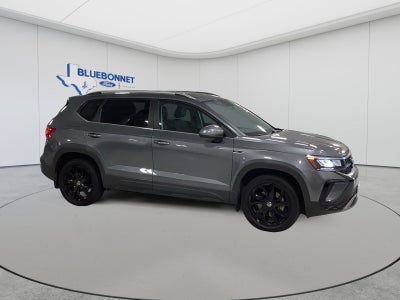 2022 Volkswagen Taos SE