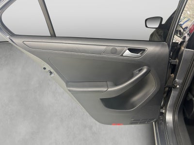 2015 Volkswagen Jetta 2.0 S