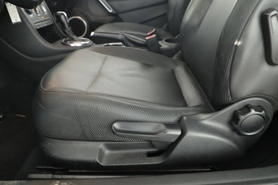 2013 Volkswagen Beetle Convertible Base