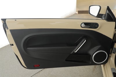 2019 Volkswagen Beetle Base