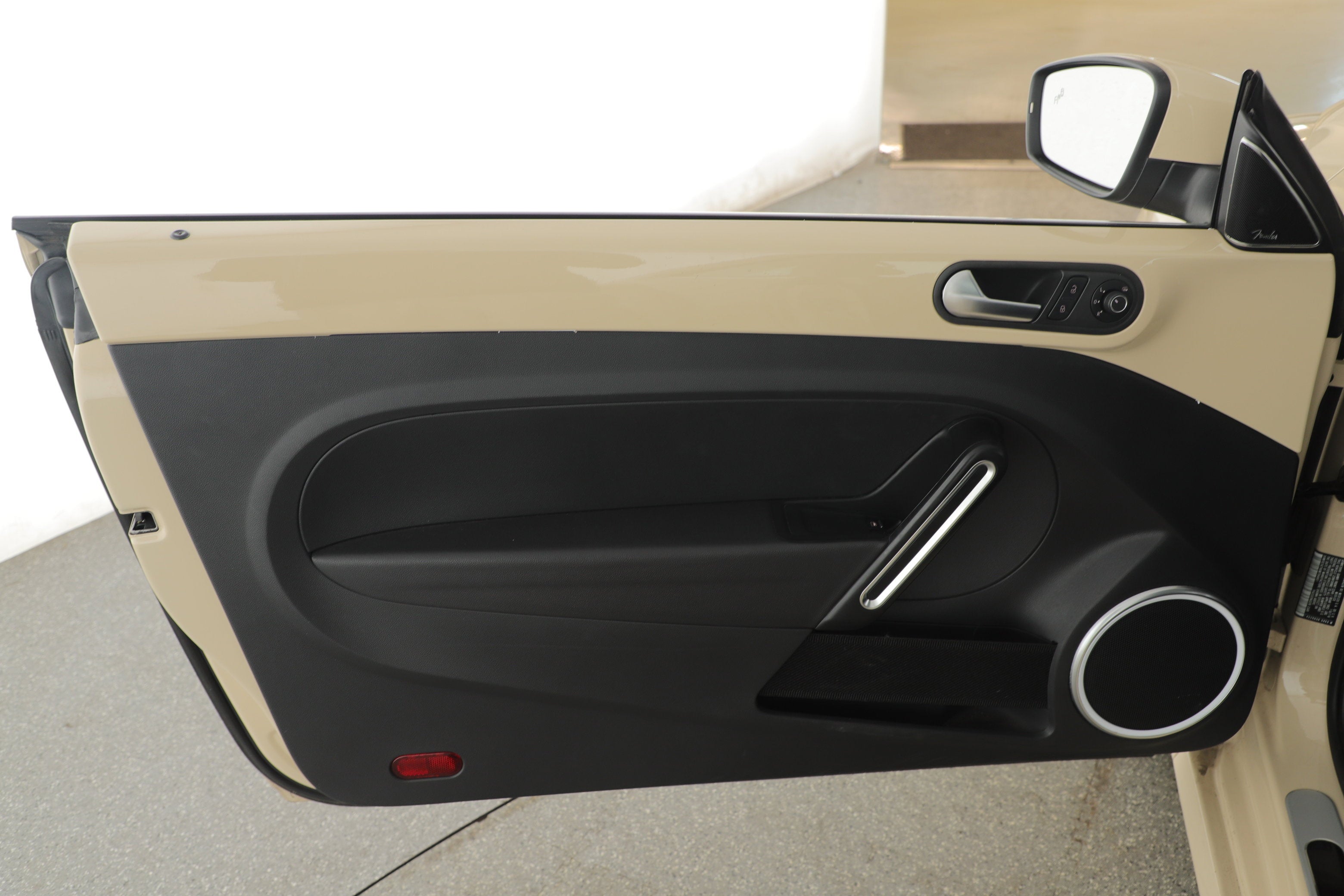 2019 Volkswagen Beetle Base