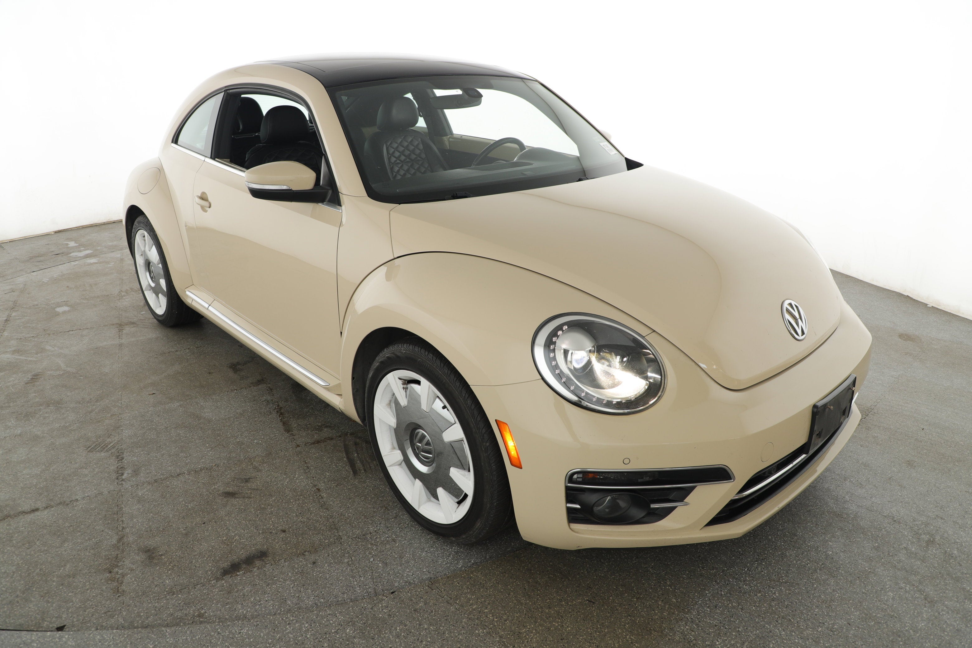 2019 Volkswagen Beetle Base